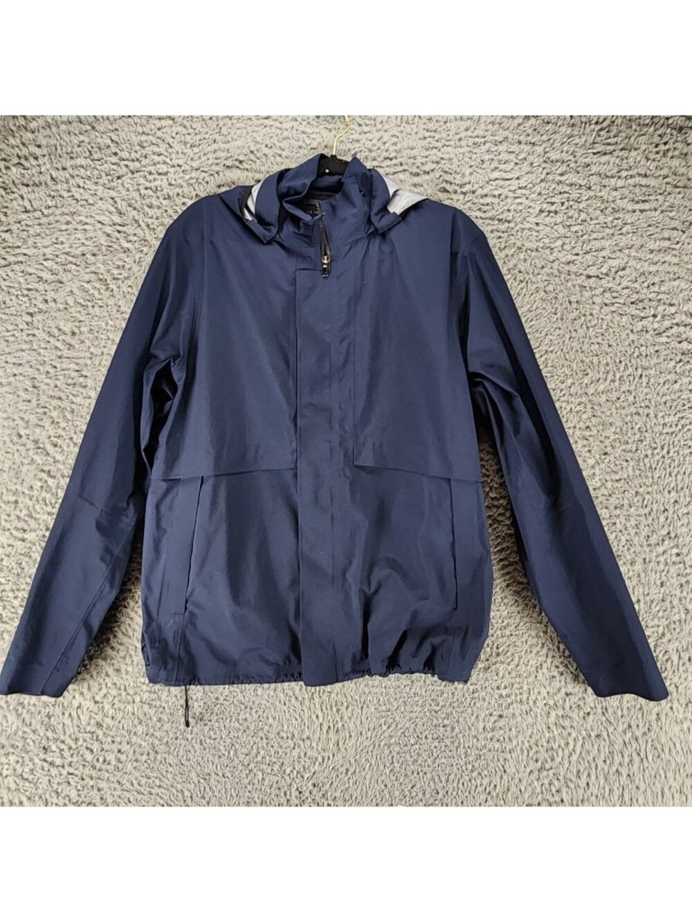 Lululemon Jacket Mens XL Navy Blue Storm Break Long Sleeve Full Zip Windbreaker